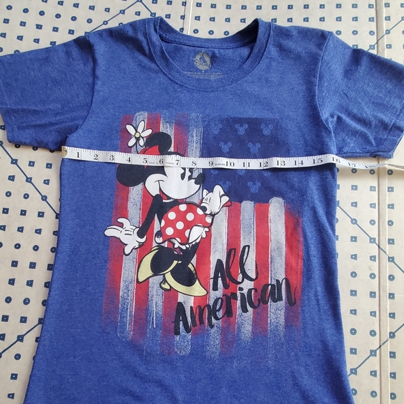 Disney American Spirit Minnie Mouse T-shirt - Picture 3 of 16
